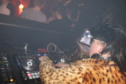 DJHammer/PeterPeet_80