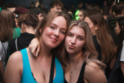 SingleParty_18