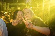 SingleParty_39